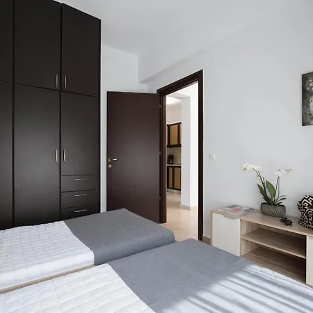 Blue Sky Apartment